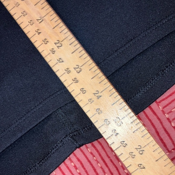 Lole women’s medium Black Fitted Cap Sleeve T-Shirt / athletic top - Picture 6 of 11